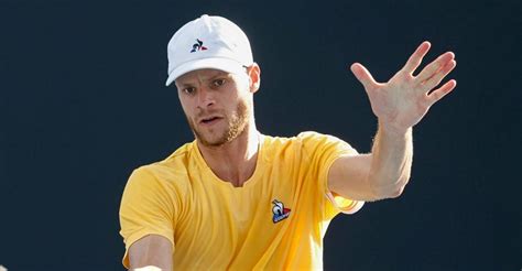 Tennis Atp Us Clay Court Championships Hanfmann Sees Off