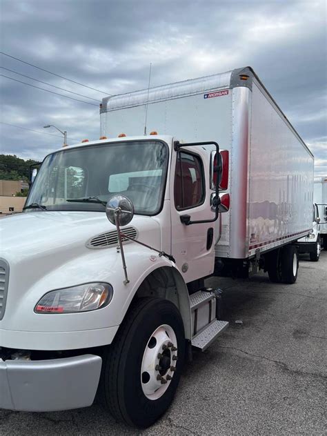 2017 Freightliner M2 106 For Sale 26 Box Non Cdl 668089