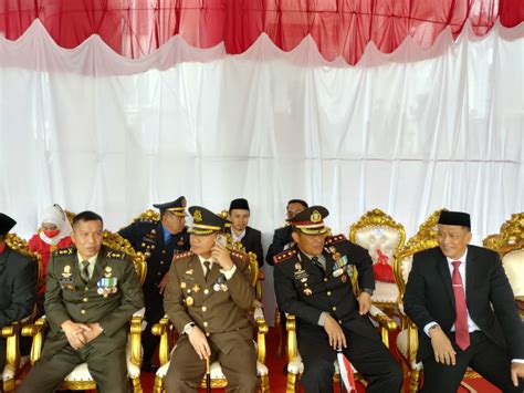 Beritaterkini Pn Unaaha Menghadiri Upacara Hut Ri Ke Di Kabupaten