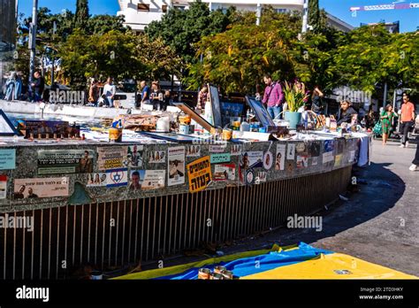 Tel Aviv Isra L D Cembre Les Gens Viennent Pour Adorer