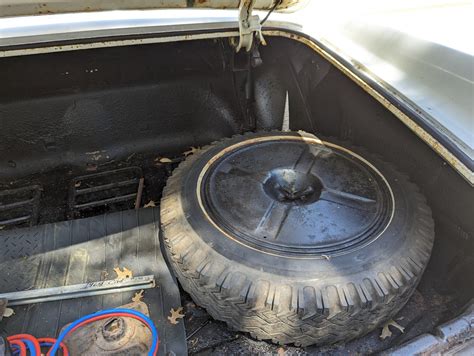 Cadillac Fleetwood Sixty Special Barn Finds