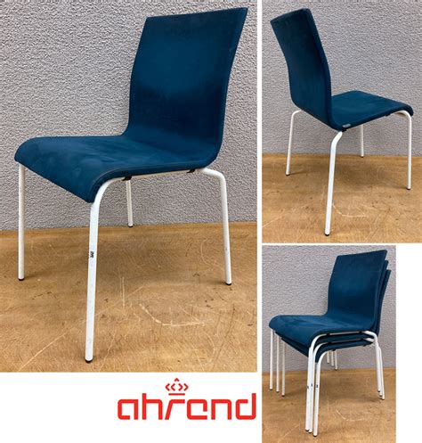 Chaises Empilables De Marque Ahrend Assise Et Dossier En Suedine Bleu