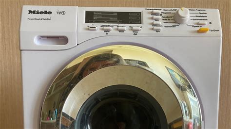 Klein Miele Toy Washing Machine With Water Youtube