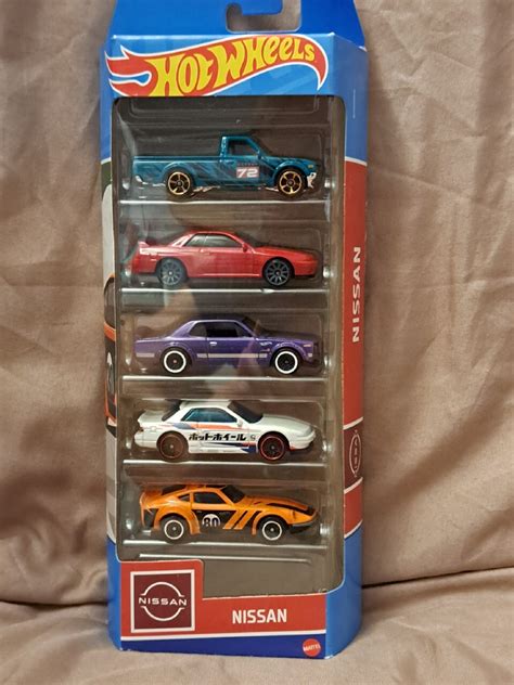 Zestaw Hot Wheels Nissan HLY pak Kraków Kup teraz na Allegro Lokalnie