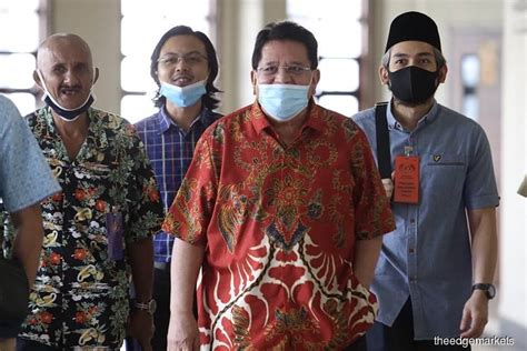 Tengku Adnans Graft Trial Wraps Up After Last Defence Witness Testifies