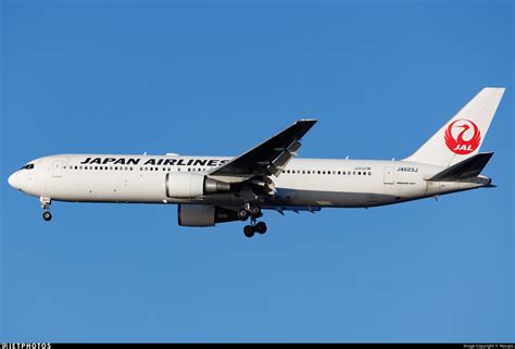 Ja J Boeing Er Japan Airlines Jal Resupe Jetphotos