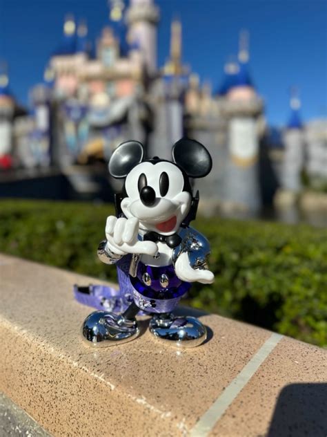 Disney Reveals New Th Anniversary Popcorn Buckets And Sippers The