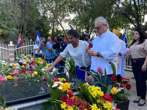 Rinden Homenaje al Héroe Nacional Padre y Comandante Gaspar García Laviana