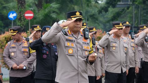 Unjuk Rasa Polda Banten Kerahkan Personel Tangerang Ekspres