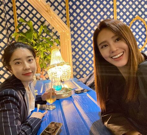 ノ・ウルさんのインスタグラム写真 ノ・ウルinstagram「소연언니랑 데이트 했던 날💕 몇 년 만인지엄청 오랜만에