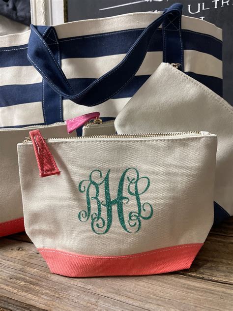 Monogrammed Makeup Bag - Etsy