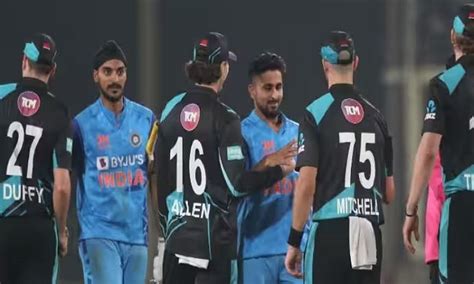 India And New Zealand T20 Match न्यूजीलैंड और भारत के लिए अहम है आखिरी