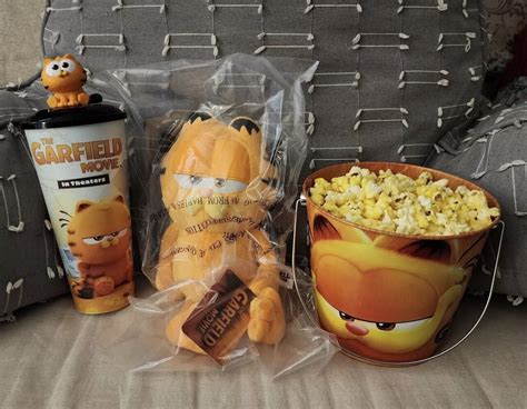 Amc 2024 Exclusive The Garfield Movie Popcorn Bucket Tin W Plush