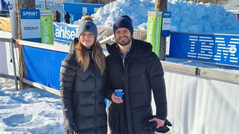 Le Prince Carl Philip Et Ses Enfants Rendent Visite La M Re De La