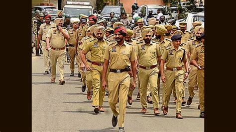 Ludhiana Police Holds Flag March Ahead Of Lok Sabha Polls Hindustan Times