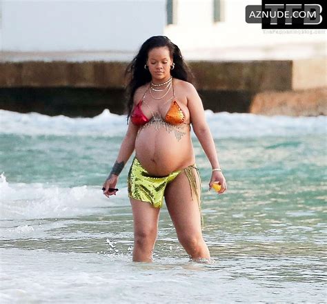 Rihanna Sexy Seen Showing Off Her Tits In A Bikini Top At The Beach In Barbados Aznude