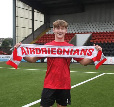 Joe Dixon Is A Steelman Redcar Athletic Fc