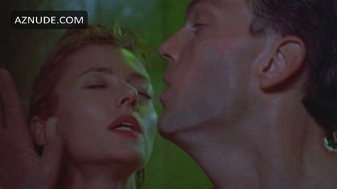 BIRDS OF PREY NUDE SCENES AZNude