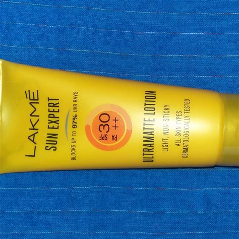 Lakme Sun Expert Spf 30 Pa Ultra Matte Lotion Review Skin Darkening