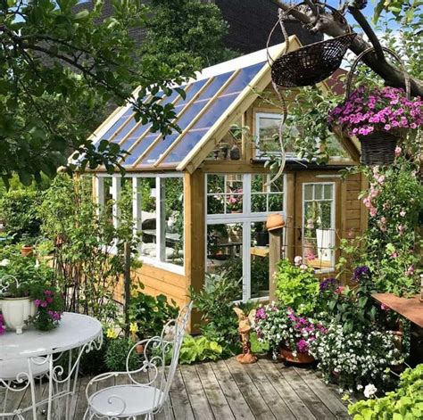 49 Creative Greenhouse Ideas For Year Round Gardening Backyard