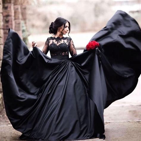 Black Satin Quinceanera Dresses Ball Gowns Crew Neck Lace Applique Long