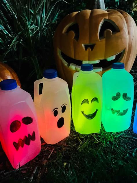 How To Make Spooktacular Milk Jug Jack O Lanterns