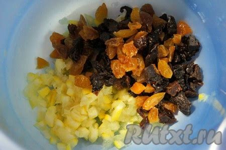 Витаминная смесь из сухофруктов, орехов и мёда: 10 фото в рецепте