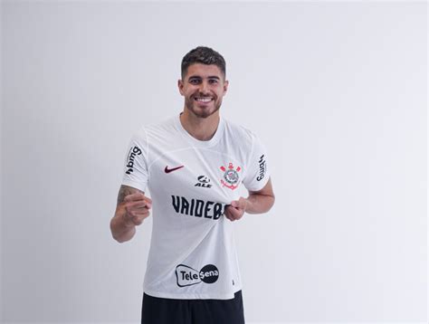 Corinthians anuncia Pedro Raul como reforço para temporada Gazeta