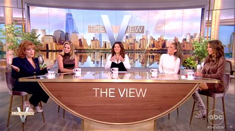 The View Season Premiere Joy Behar Takes Over As Host For Absent