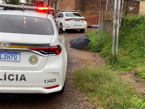 V Deo Mostra Momento Em Que Jovem Executado A Tiros Em Caxias Spa O