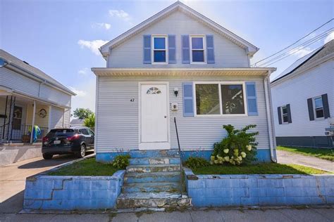 47 Vine St, East Providence, RI 02914 - See Est. Value, Schools & More