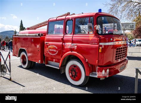 Old French Fire Engine Fire Truck Stock Photo Alamy