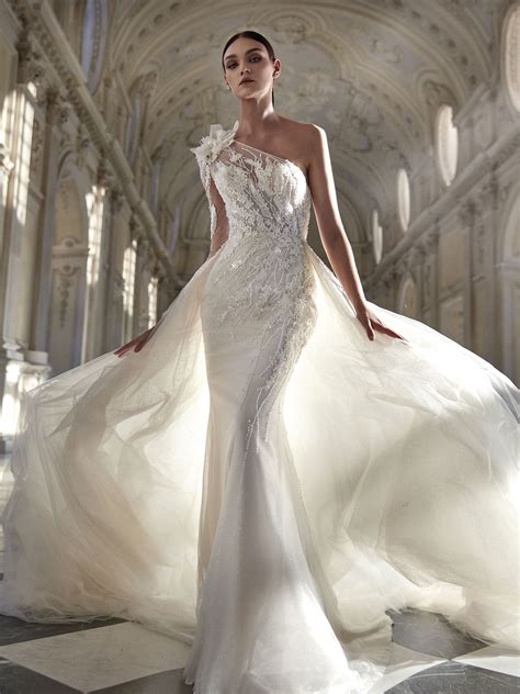 Atelier Pronovias Designer Loft Bridal