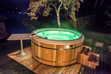 Ticra Outdoor Nordic Hottub Warrior Xl Cm Elektrisch