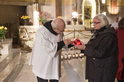 Msza Święta w intencji zmarłych parafian w ostatnim roku Parafia NSJ Śrem