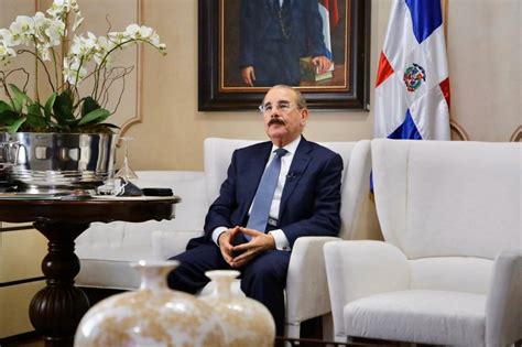 Danilo Medina Regresa Al Pa S Este Mi Rcoles Quisqueya Peach