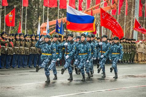 Стала известна полная программа Парада Памяти на 7 ноября - Волга Ньюс