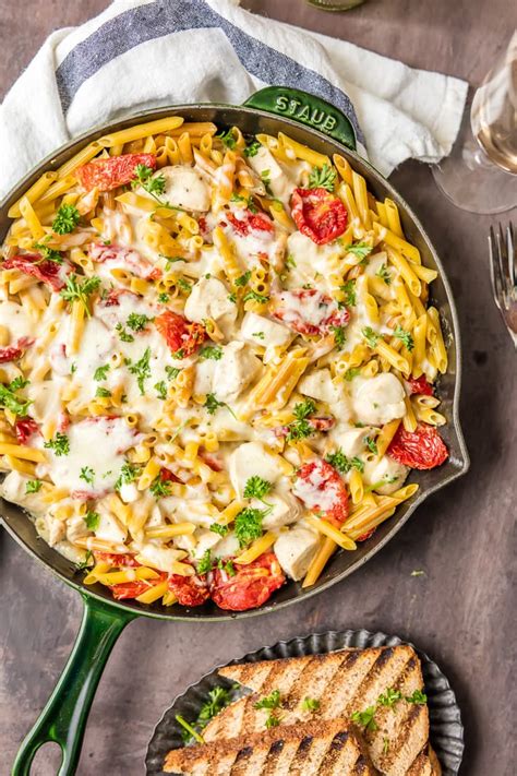 Easy One Pot Chicken Alfredo Skillet How To Video