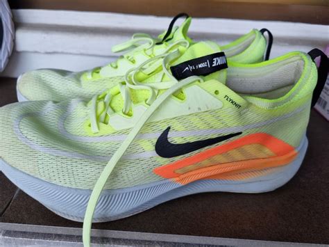 Nike ZoomFly 4, Men's Fashion, Footwear, Sneakers on Carousell
