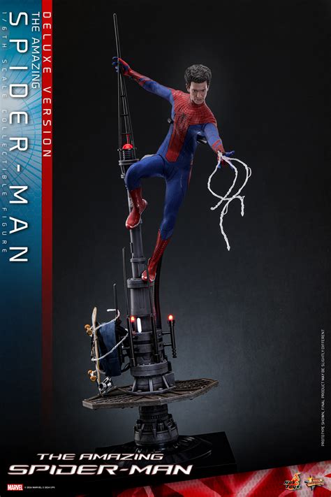 Hot Toys The Amazing Spider Man Th Scale The Amazing Spider Man Deluxe