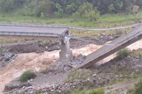 Calabria Tragedia Sfiorata Crolla Ponte Sulla Sila Mare Strada