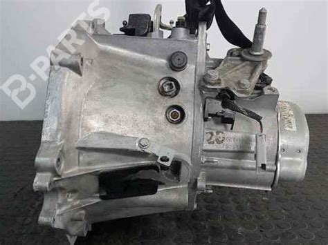 Manual gearbox CITROËN BERLINGO MULTISPACE B9 1 6 BlueHDi 100 2770806