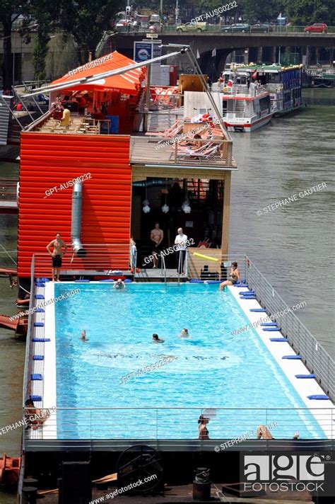 Badeschiff Wien Vienna Beach The M Complex On The Danube Canal