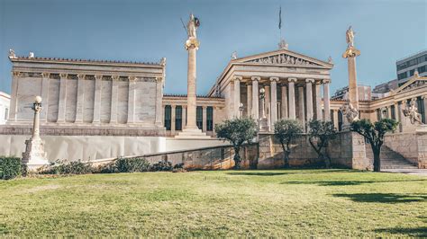 Athens landmarks revealed a stroll | Discover Greece