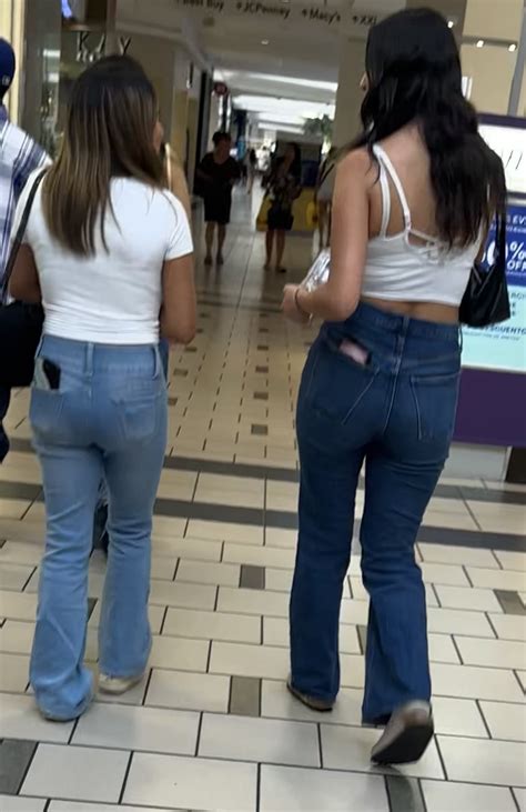 Sexy Goddess Latina At The Mall Oc Tight Jeans Forum