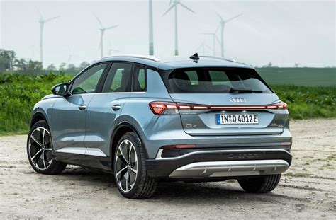 Autozine Nieuws Audi Q4 Nu Ook Als 45 E Tron Quattro