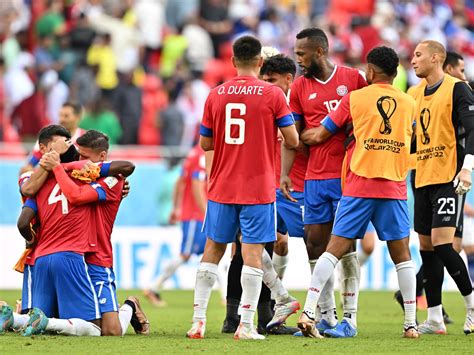 Costa Rica pateó una vez al arco pero le ganó a Japón sueña con