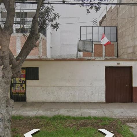 Venda Casa Como Terreno De M En Miraflores Limite Con San Isidro Ref