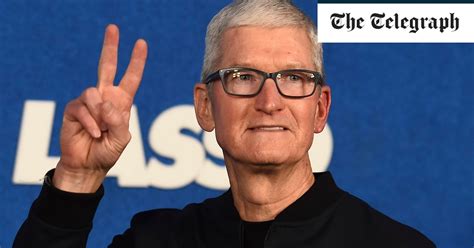 Tim Cook Sells Apple Shares Worth 750m