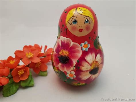 Неваляшка в красном, неваляшка на заказ в интернет-магазине Ярмарка ...